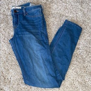 blue low rise legging from Hollister